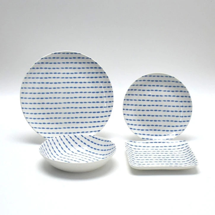 Porcelain Dinnerware Set With Lines